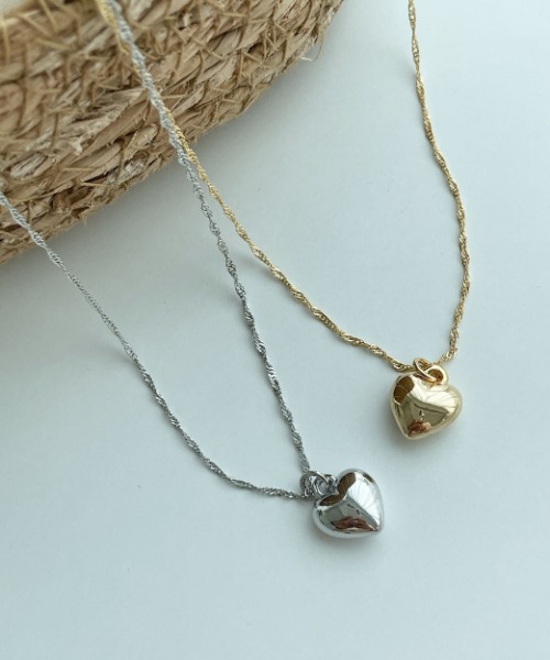 chubby love necklace